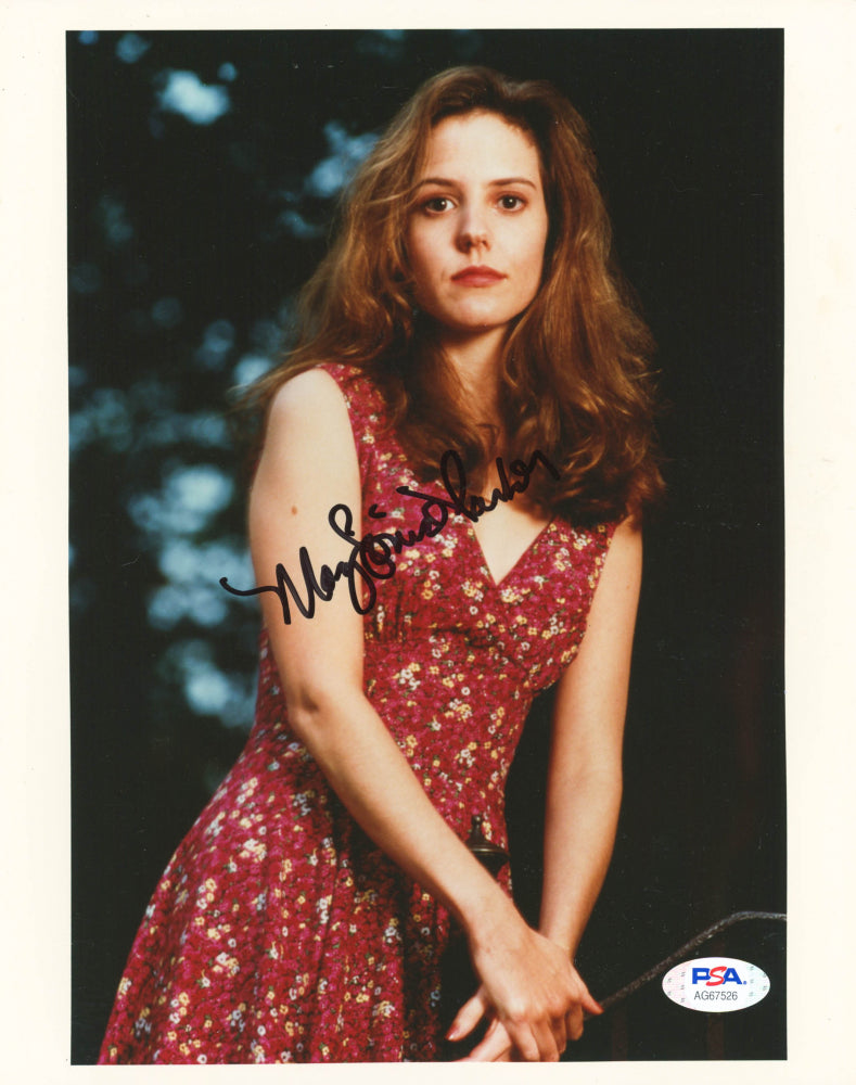 Weeds 8x10 signed by Mary-Louise Parker Weeds